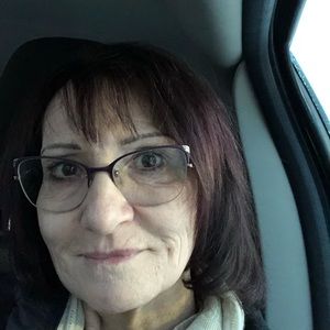 Meet your Posher, Renee